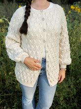 Load image into Gallery viewer, Chestnut Button Jacket / Women (knitting package)
