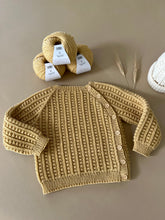 Load image into Gallery viewer, LinÅker Button Sweater (knitting package)
