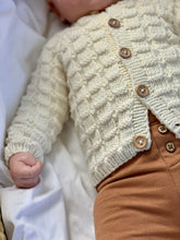 Load image into Gallery viewer, Oak Nut Jacket (knitting package)
