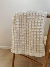 Load image into Gallery viewer, Oak Nut Baby Blanket (knitting package)
