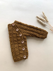 Oak Nut Button Sweater (knitting package)