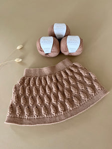 Chestnut Button Skirt (knitting package)