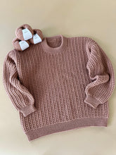 Load image into Gallery viewer, LinÅker Sweater / Women (knitting package)
