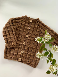 Acorn Cardigan (english)