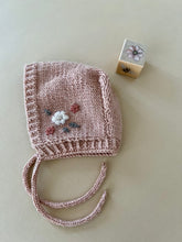 Apple Blossom Kiss (Danish)